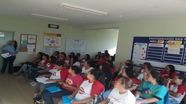 REUNIÃO DE EDUCAÇÃO PERMANENTE - EQUIPES DE ESF - SAÚDE