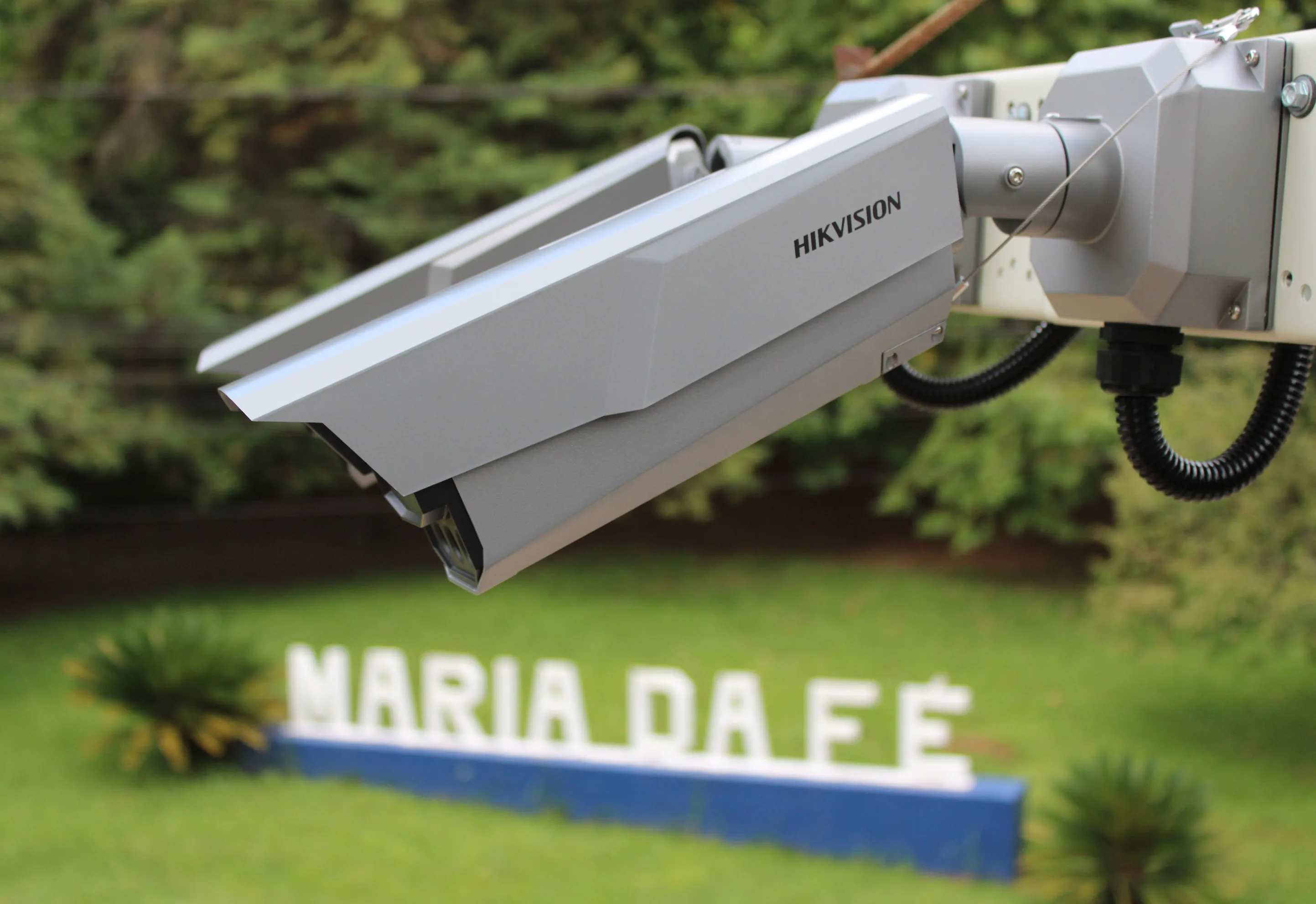 Prefeitura de Maria da Fé inicia instalação de câmeras de segurança no município